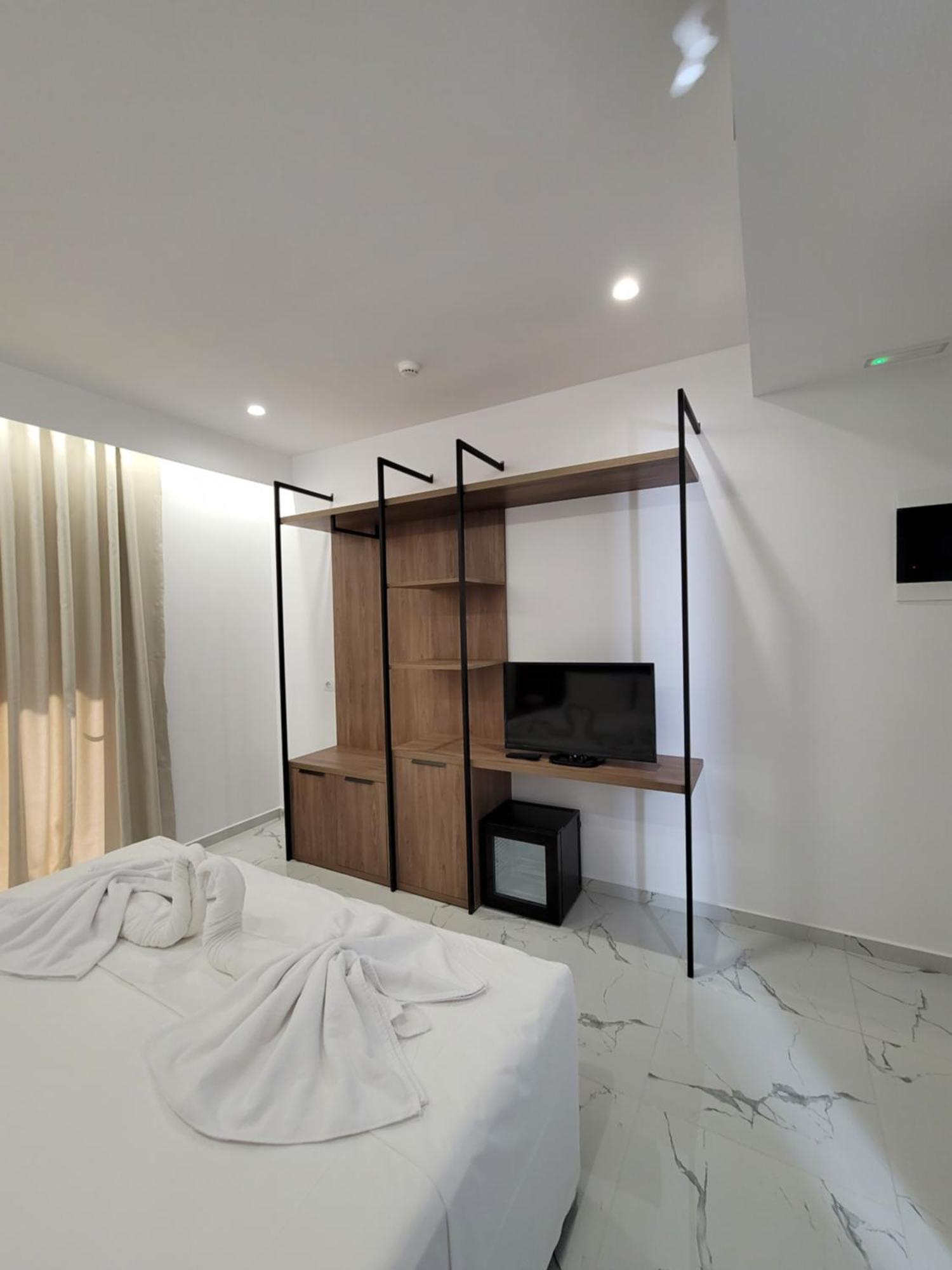 Prestige Hotel クサミル エクステリア 写真