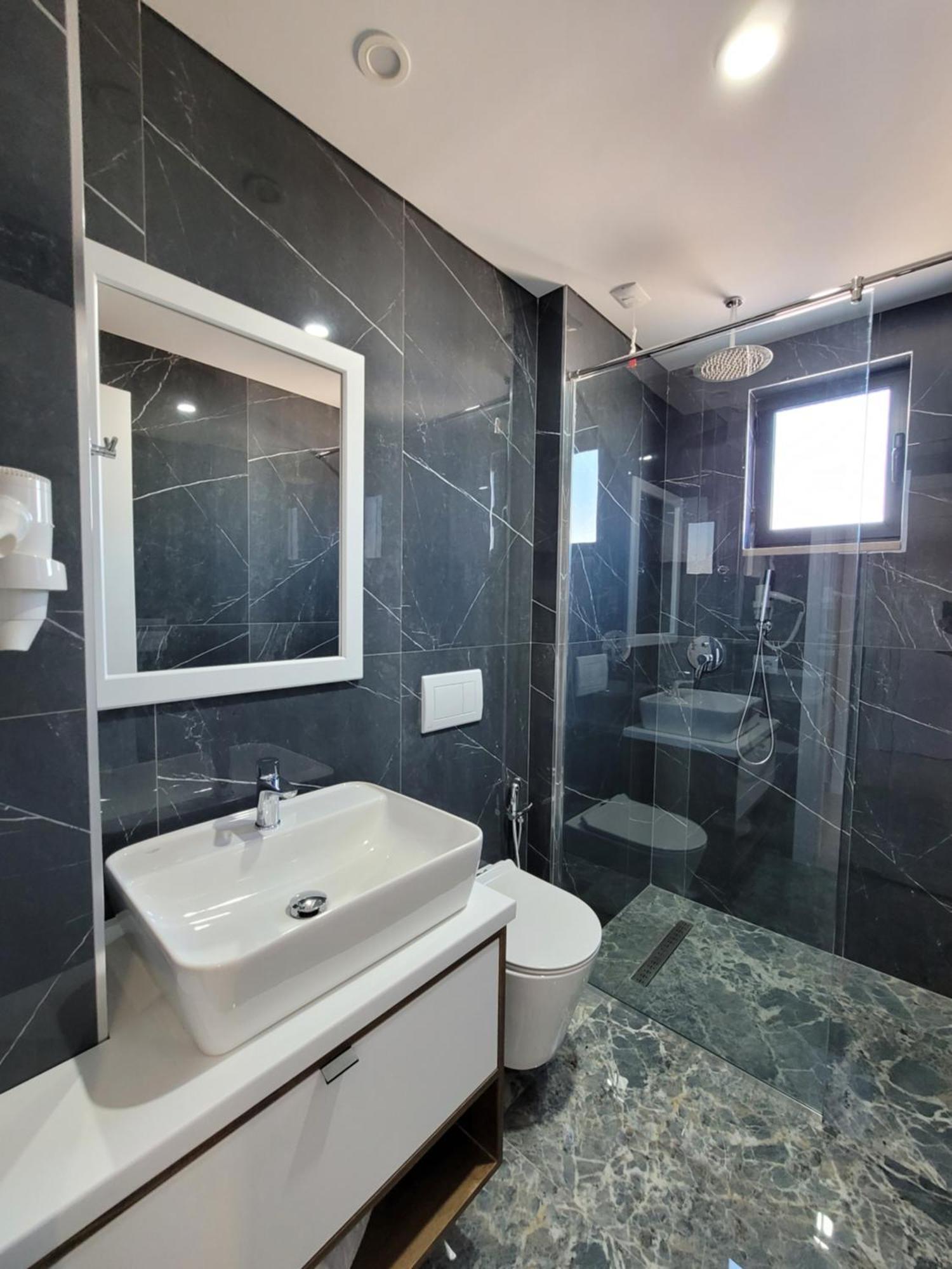 Prestige Hotel クサミル エクステリア 写真