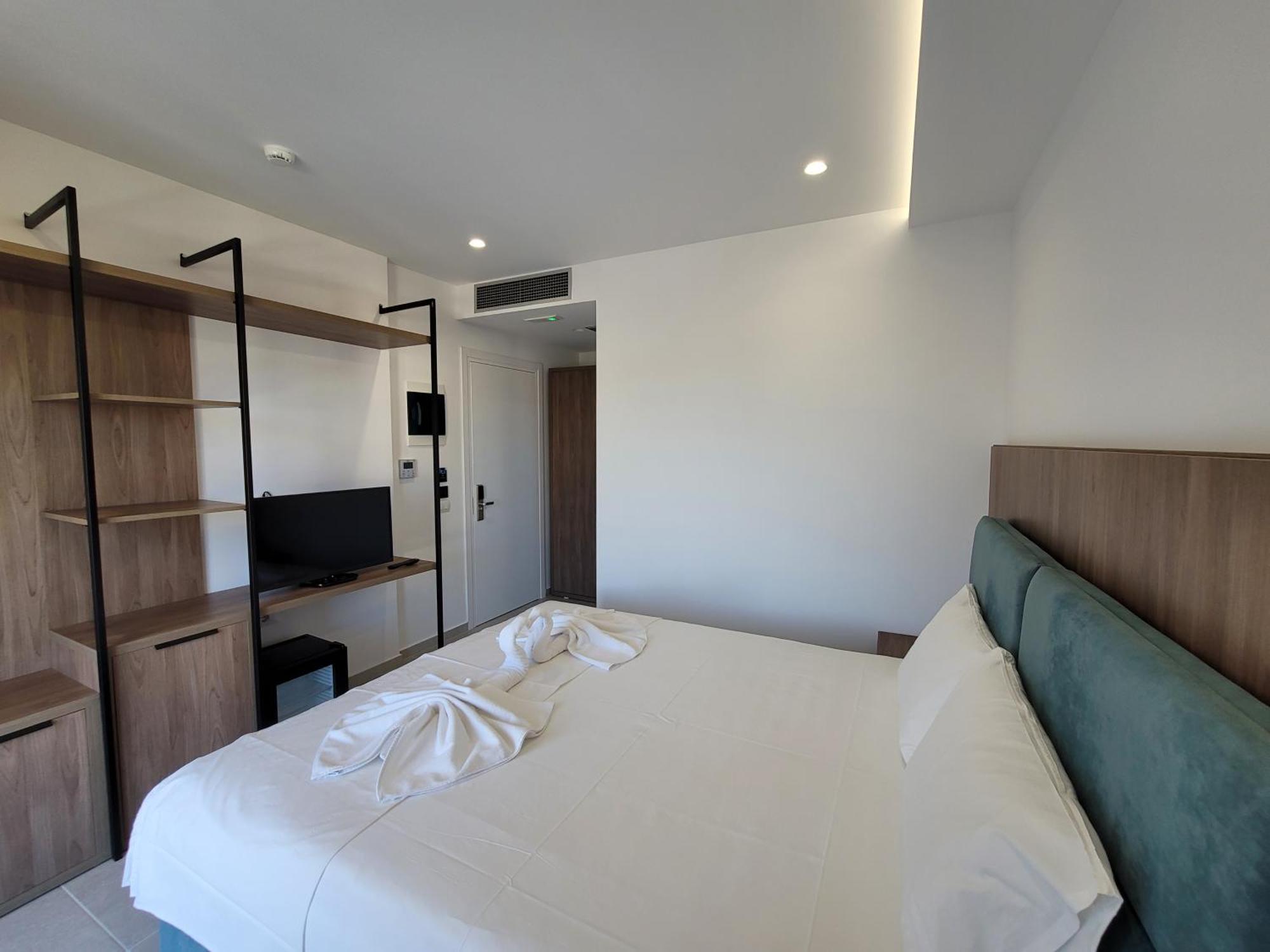 Prestige Hotel クサミル エクステリア 写真